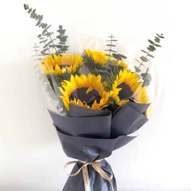 Sunny Fresh Sunflower Bouquet